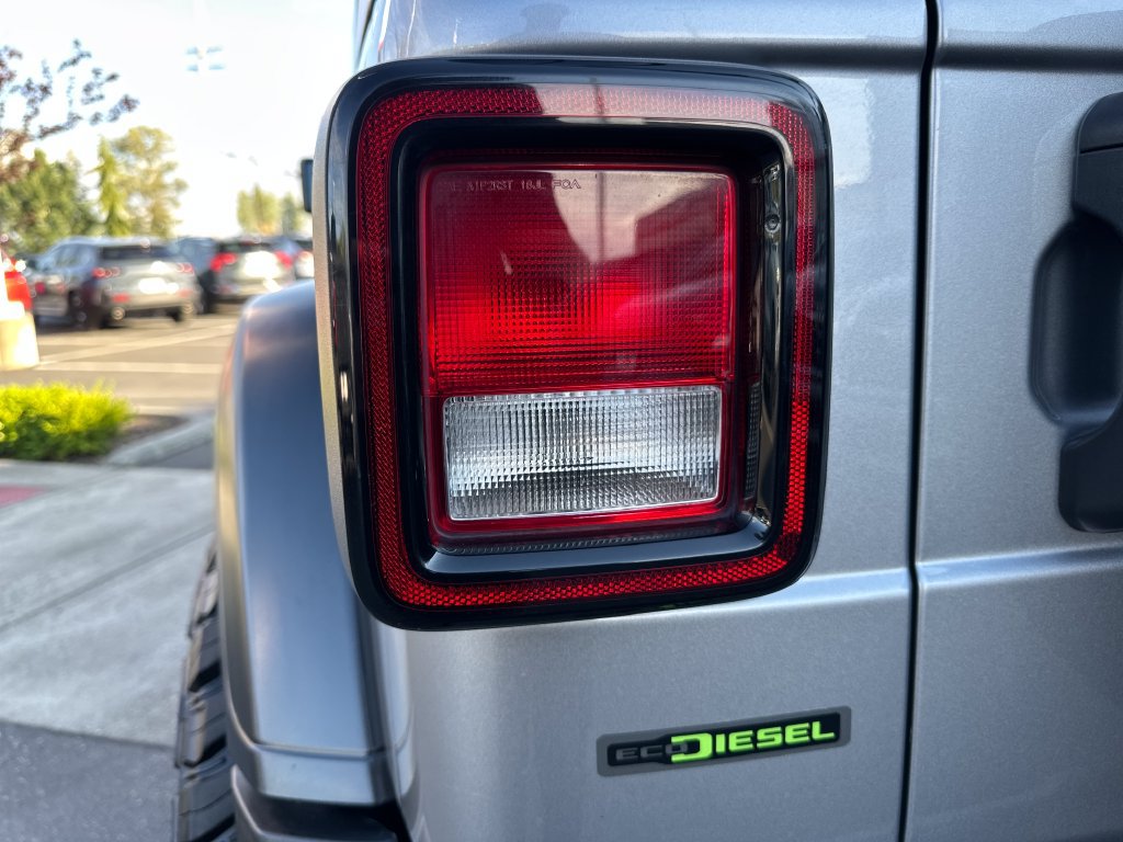 Used 2020 Jeep Wrangler Unlimited Sport AWD/4WD image 10
