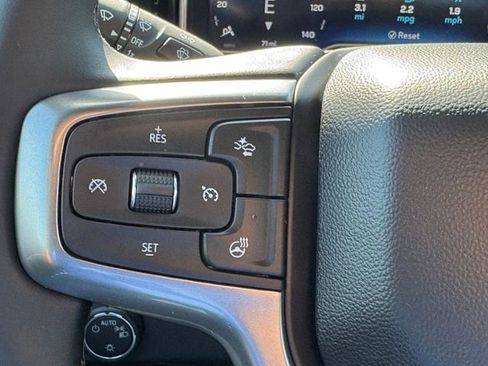 Used 2025 Chevrolet Silverado 1500 LT AWD/4WD image 20