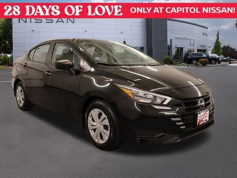 Used 2025 Nissan Versa S w/ Trunk Package image 1