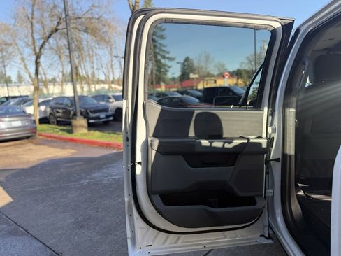 Used 2023 Ford F150 XLT w/ Trailer Tow Package image 21