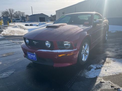 Used 2007 Ford Mustang GT Premium image 8