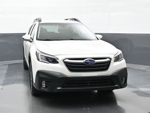 Used 2021 Subaru Outback Premium AWD/4WD image 7