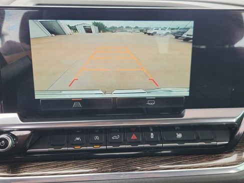 Used 2024 GMC Sierra 1500 Elevation RWD image 16