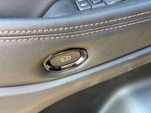 New 2026 Jeep Cherokee Limited AWD/4WD image 14