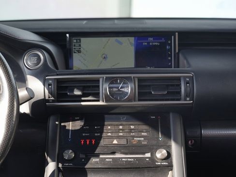 Used 2018 Lexus IS 300 F Sport w/ F Sport Package image 40