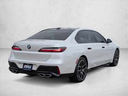 Certified 2023 BMW 760i xDrive 760i xDrive w/ Parking Assistance Package image 5