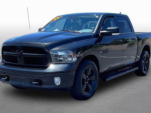 Used 2018 RAM 1500 Big Horn AWD/4WD image 1