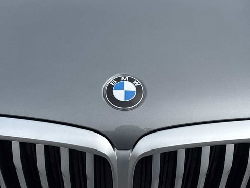 Used 2024 BMW X5 xDrive40i w/ Premium Package AWD/4WD image 33