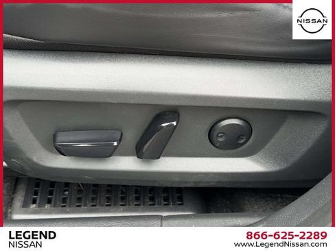 Certified 2023 Nissan Rogue SV w/ SV Premium B Package AWD/4WD image 16