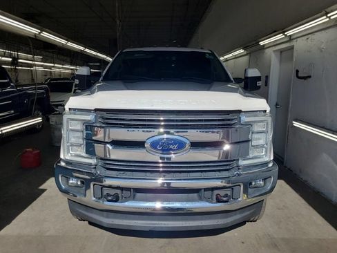 Used 2018 Ford F350 Lariat w/ Lariat Ultimate Package AWD/4WD image 4
