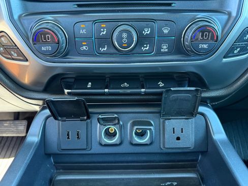 Used 2018 Chevrolet Silverado 1500 LTZ Z71 w/ Redline Edition AWD/4WD image 25