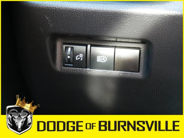 Used 2025 Toyota RAV4 LE AWD/4WD image 23