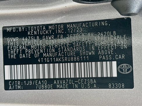 Used 2024 Toyota Camry SE FWD image 30