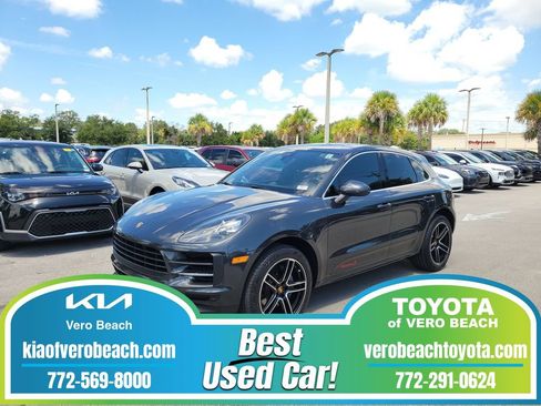 Used 2021 Porsche Macan S AWD/4WD image 1