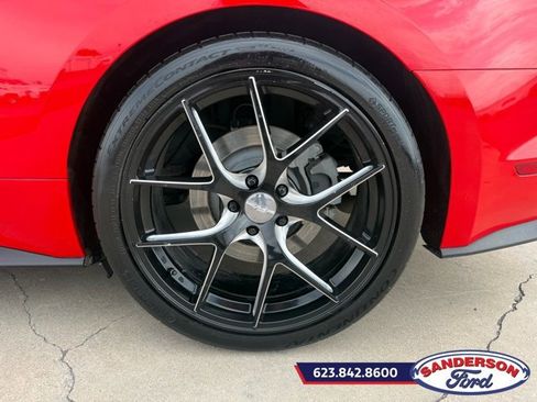 Used 2015 Ford Mustang GT Premium image 18