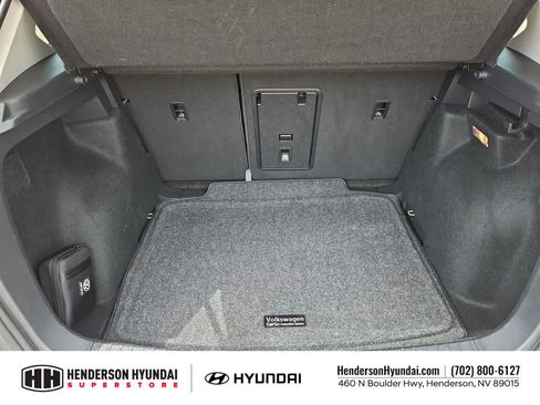 Used 2023 Volkswagen Taos SE FWD image 33
