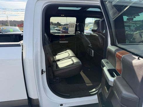 Used 2015 Ford F150 King Ranch image 24
