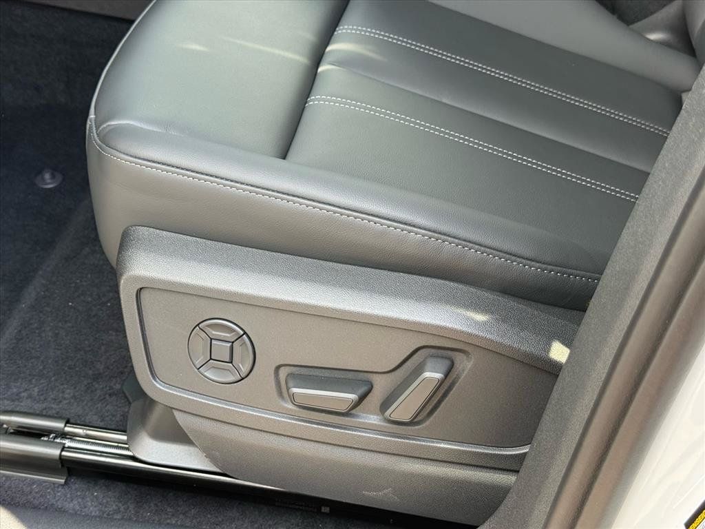 New 2026 Audi Q5 2.0T AWD/4WD image 15