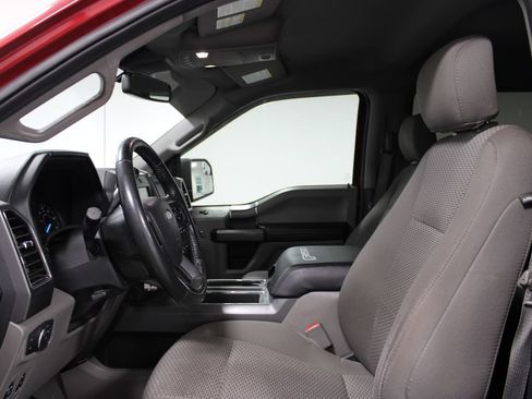 Used 2020 Ford F150 XLT w/ Equipment Group 302A Luxury AWD/4WD image 18