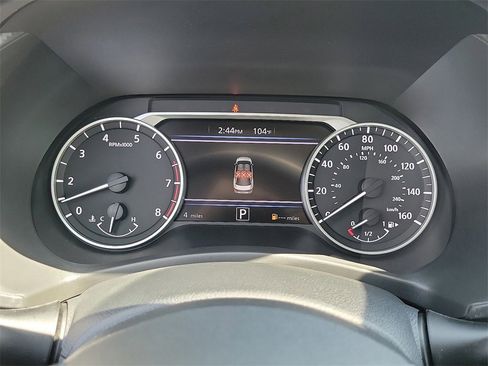 New 2025 Nissan Sentra SR image 9