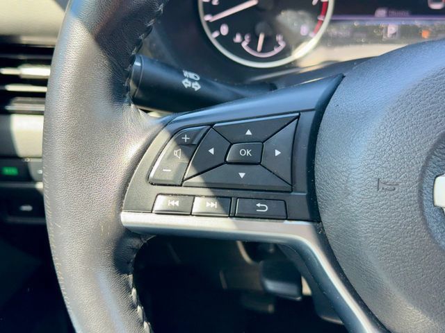 Used 2021 Nissan Sentra SV FWD image 16