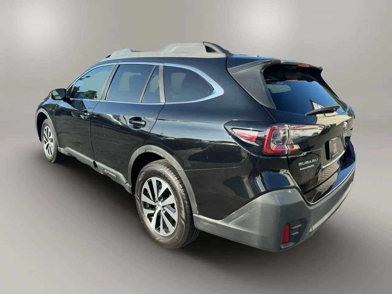 Used 2020 Subaru Outback Premium AWD/4WD image 5