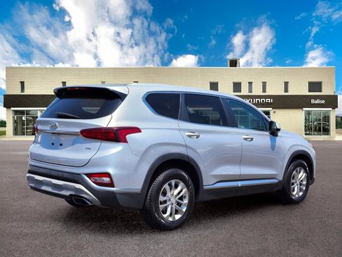 Used 2019 Hyundai Santa Fe SE AWD/4WD image 3