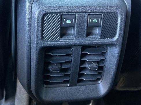 Used 2025 Ford Bronco Outer Banks image 16