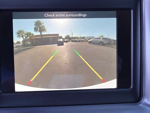 Used 2019 Dodge Charger SXT RWD image 21