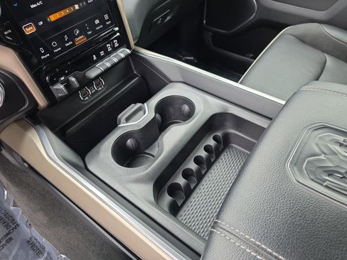 Used 2022 RAM 1500 Laramie RWD image 22
