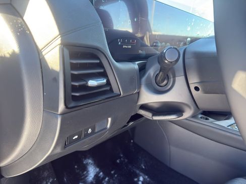 New 2026 Nissan Sentra SV image 13