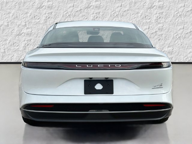 Used 2024 Lucid Air Touring AWD/4WD image 4