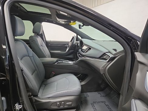 Used 2023 Buick Enclave Essence w/ Experience Buick Package image 10