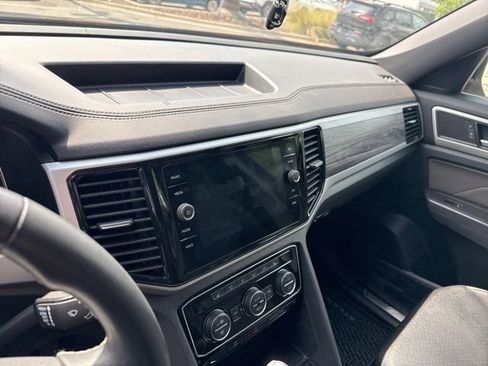 Used 2023 Volkswagen Atlas Cross Sport SE w/ Panoramic Sunroof Package AWD/4WD image 20