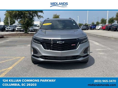 Used 2024 Chevrolet Equinox RS FWD image 2