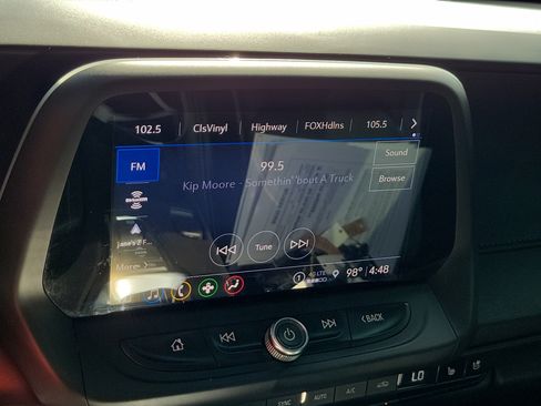 Used 2023 Chevrolet Camaro LT w/ Technology Package RWD image 12