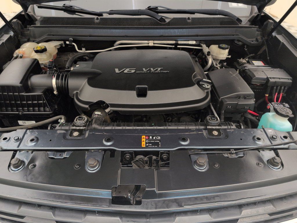 Used 2020 Chevrolet Colorado LT RWD image 35