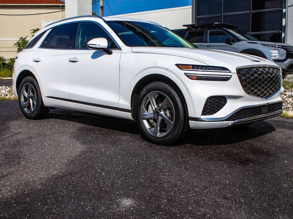 Used 2026 Genesis GV70 2.5T AWD/4WD image 3