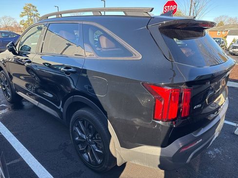 Used 2022 Kia Sorento SX Prestige w/ Rust Color Package image 5