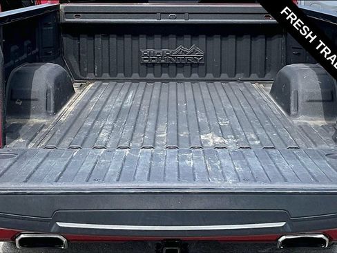 Used 2020 Chevrolet Silverado 1500 High Country w/ Technology Package AWD/4WD image 16