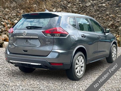 Used 2019 Nissan Rogue S AWD/4WD image 2
