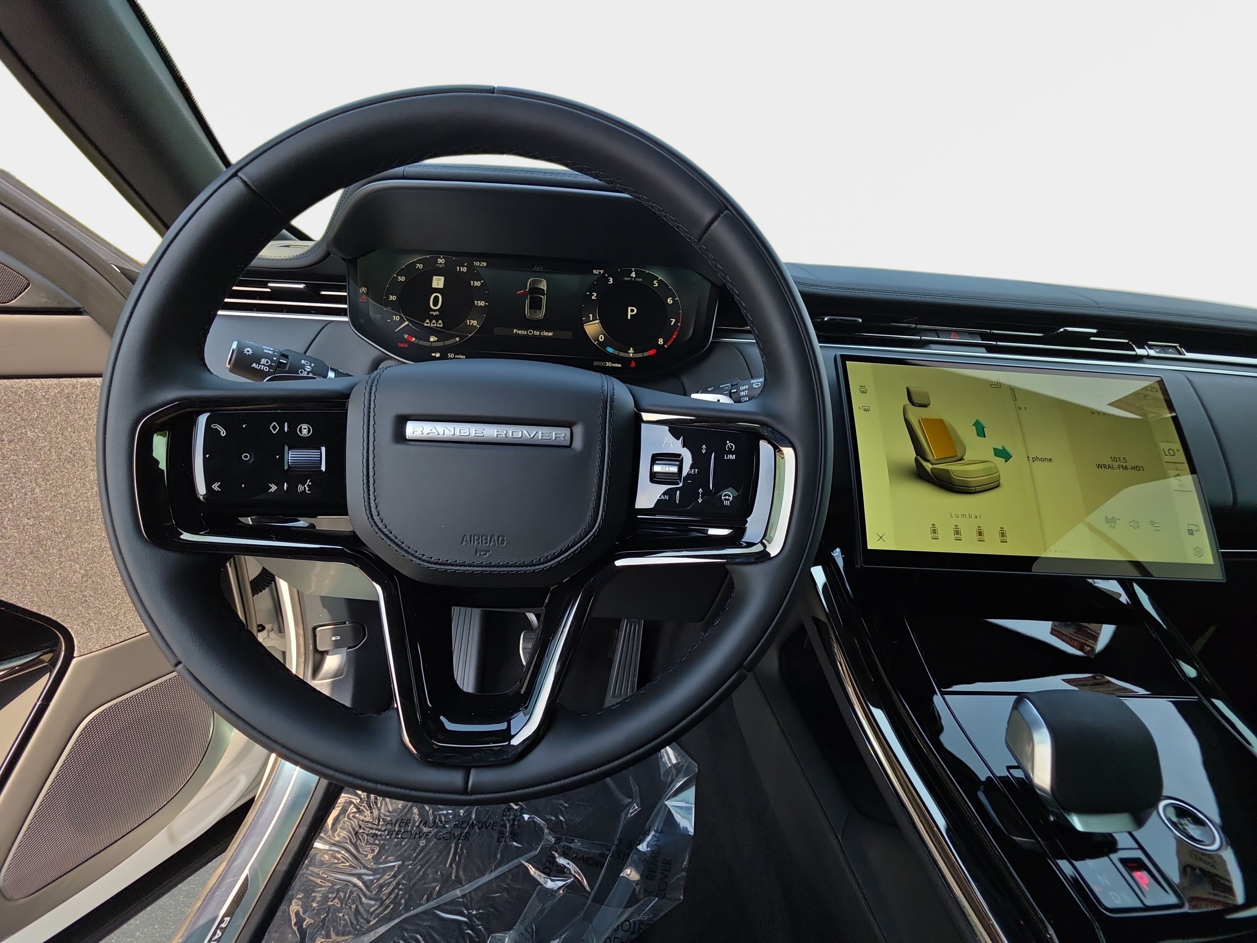 New 2026 Land Rover Range Rover Sport Dynamic SE AWD/4WD image 17