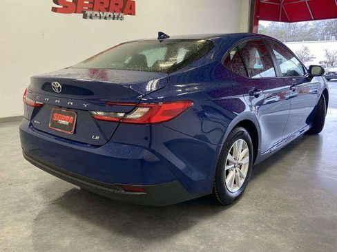 Certified 2025 Toyota Camry LE image 3