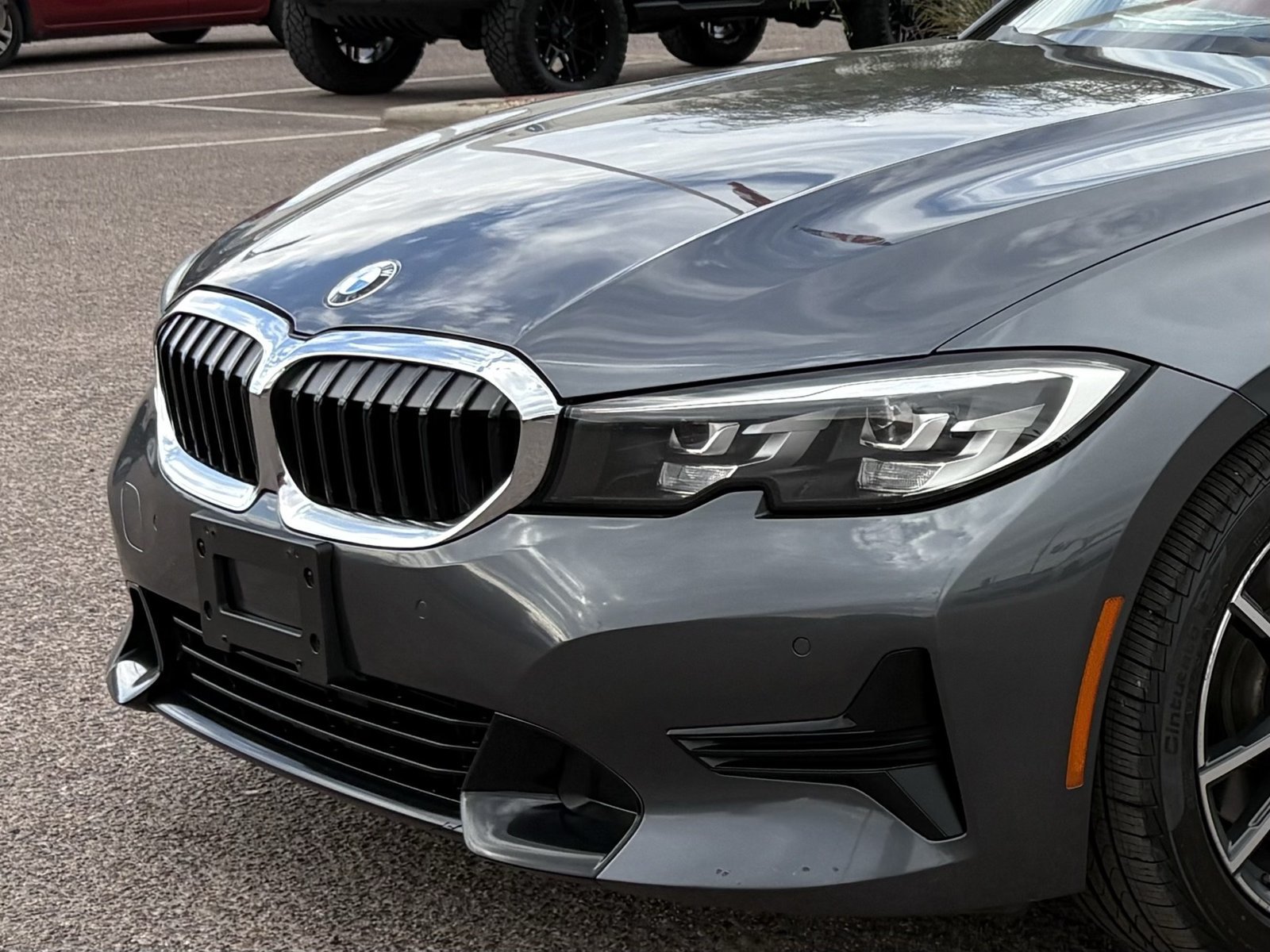 Used 2019 BMW 330i Sedan w/ Driving Assistance Package RWD image 11