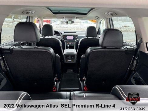 Used 2022 Volkswagen Atlas SEL Premium image 37