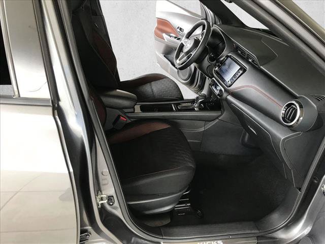 Used 2021 Nissan Kicks SR w/ Interior Electronics Package FWD image 21