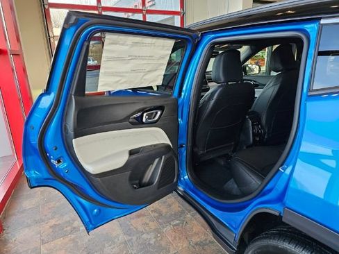 Used 2024 Jeep Compass Limited AWD/4WD image 51