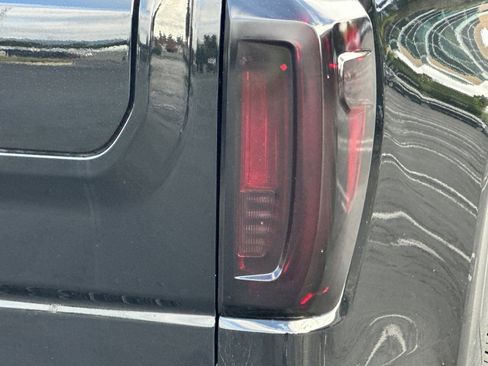 Used 2025 GMC Sierra 1500 Denali w/ Denali Reserve Package AWD/4WD image 48