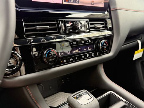 New 2026 Nissan Pathfinder Rock Creek AWD/4WD image 29