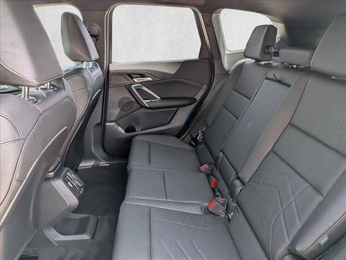 Used 2025 BMW X1 xDrive28i AWD/4WD image 19